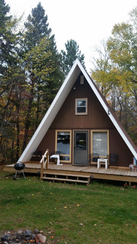 BIG TWIN COTTAGES Updated October 2024 2614 Holiday Lodge Ln, Phelps, Wisconsin Vacation