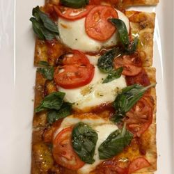 Phinny MaGee's Pub - Margherita flat bread