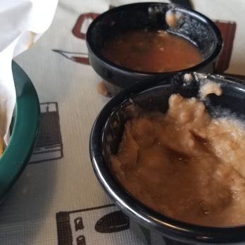 El Chicano Restaurant - Chips come with Salsa AND Beans for dipping - Mexican Near Me - Willits, California El Chicano Restaurant - Chips come with Salsa AND Beans for dipping - Mexican Near Me - Willits, California