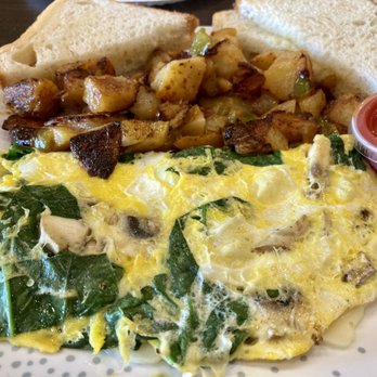 Java Day Cafe - 7. Spinach and Mushroom Omelet Platter - Coffee & Tea Near Me - Flushing, New York