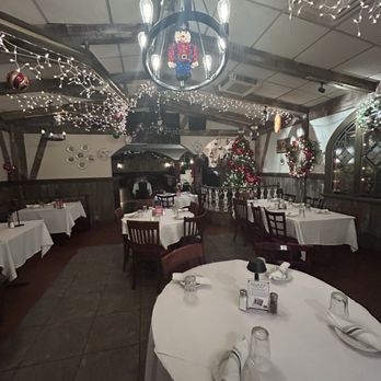 Edelweiss Restaurant - German Near Me - Norridge, Illinois Edelweiss Restaurant - German Near Me - Norridge, Illinois