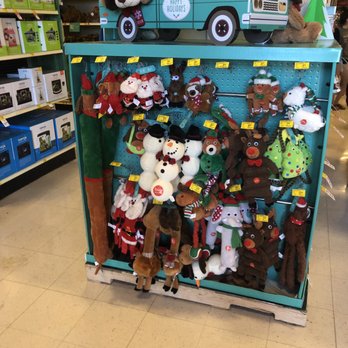 PetSmart Grooming - Xmas toys - Pet Training Near Me - Selma, Texas