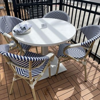 The Hampton Social - Denver - Patio seating - New American Near Me - Denver, Colorado