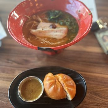 JINYA Ramen Bar - Oviedo - Spicy chicken ramen and Curry Nikuman (1pc) - Ramen Near Me - Oviedo, Florida