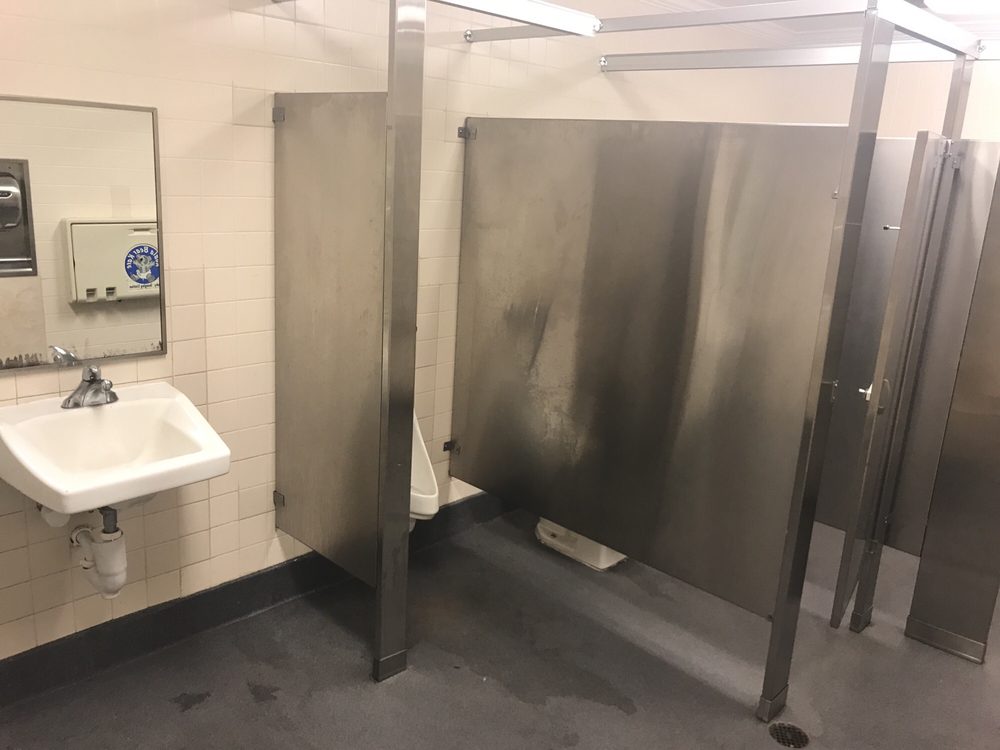 FOOD LION Updated August 2024 1005 N Madison Blvd, Roxboro, North