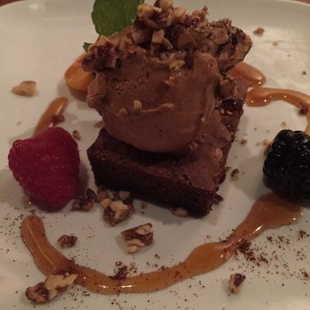 Cuchillo - Brownie - Latin American Near Me - Vancouver, British Columbia