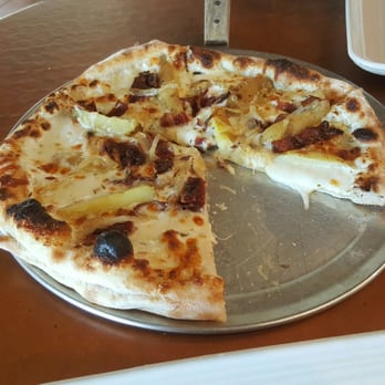 Custom Pie and Bar - Potatoes and pulled pork! - Pizza Near Me - Moorpark, California Custom Pie and Bar - Potatoes and pulled pork! - Pizza Near Me - Moorpark, California