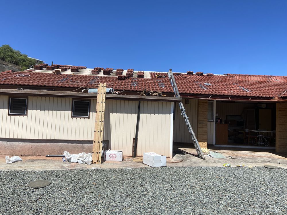 Slide of JoyAce Roofing