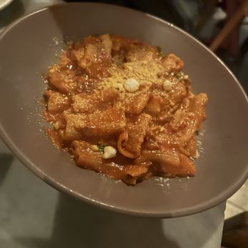 Élephante - Family Spicy Calabrian Vodka Pasta - Italian Near Me - Santa Monica, California Élephante - Family Spicy Calabrian Vodka Pasta - Italian Near Me - Santa Monica, California