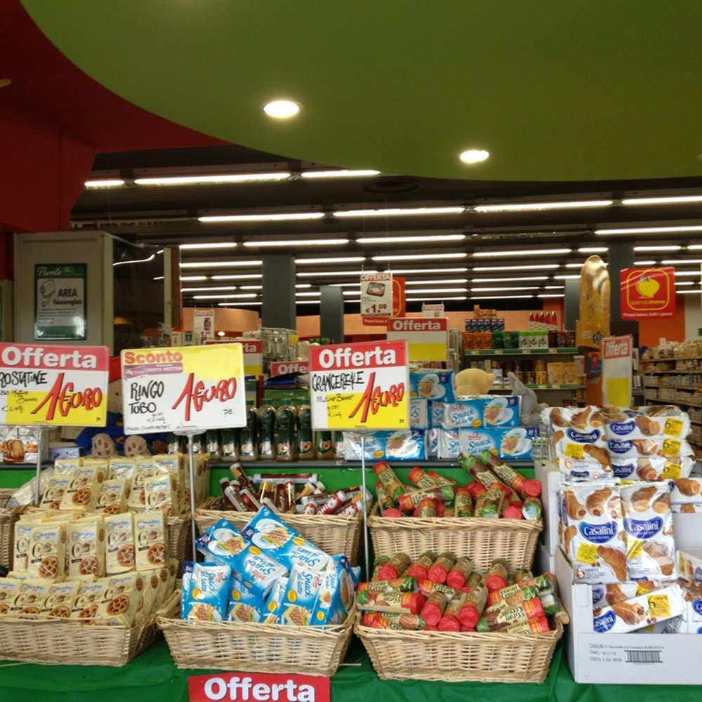 Markt Rosolina Mare, Rovigo, Italy - Last Updated January 2026 - Yelp, image size:1000x1000