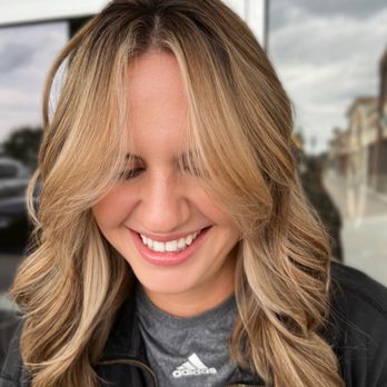 Hair By Ally Tee - beige blonde balayage - Hair Stylists Near Me - Winter Garden, Florida Hair By Ally Tee - beige blonde balayage - Hair Stylists Near Me - Winter Garden, Florida