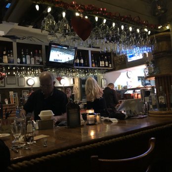 King Crab House - Bar service area - Seafood Near Me - Chicago, Illinois King Crab House - Bar service area - Seafood Near Me - Chicago, Illinois