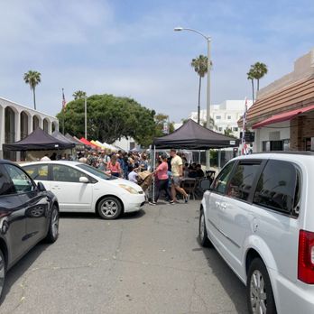 Oceanside Farmer's Market - entrance to farmers market from N Freeman st - Farmers Market Near Me - Oceanside, California