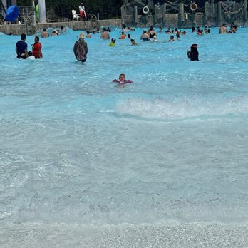 H2OBX Waterpark - Water Parks Near Me - Powells Point, North Carolina H2OBX Waterpark - Water Parks Near Me - Powells Point, North Carolina