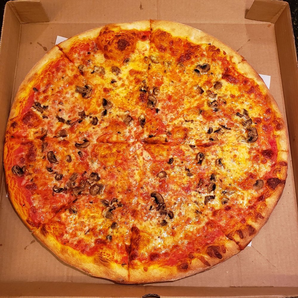 il Bacio Italian Grill & Pizza - Large pizza with mushrooms - Italian Near Me - Wake Forest, North Carolina il Bacio Italian Grill & Pizza - Large pizza with mushrooms - Italian Near Me - Wake Forest, North Carolina