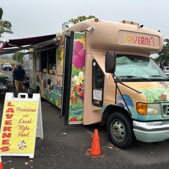 Laverne's Lunch Wagon - Picture of Lavern's Lunch Wagon fronting Kapolei "The Home Depot" - Food Trucks Near Me - Waipahu, Hawaii Laverne's Lunch Wagon - Picture of Lavern's Lunch Wagon fronting Kapolei "The Home Depot" - Food Trucks Near Me - Waipahu, Hawaii