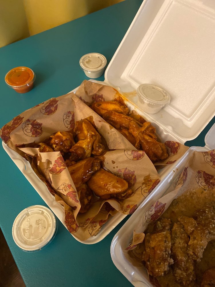 WING ME UP Updated May 2024 83 Photos & 128 Reviews 6855 Van Nuys