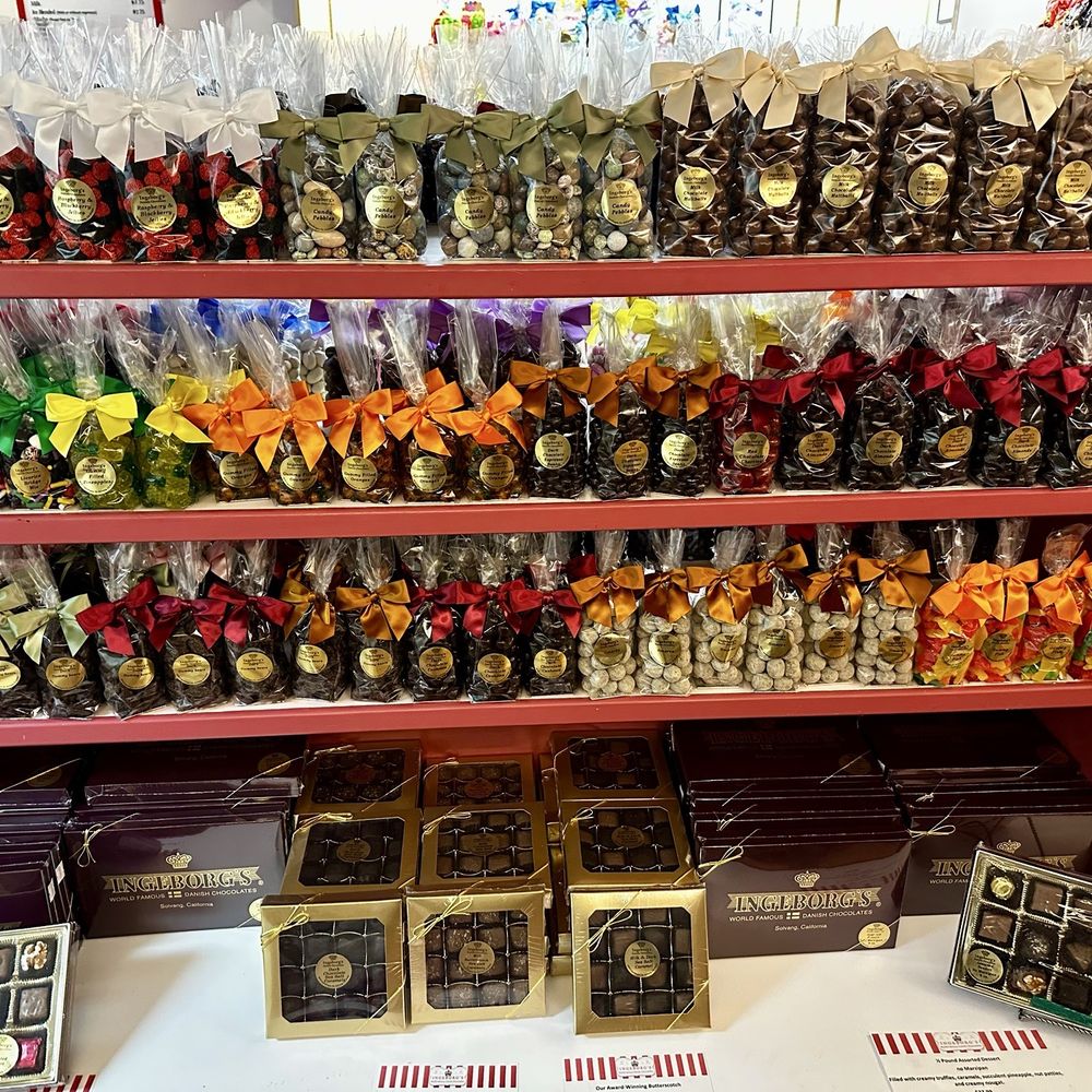 Chocolate Cherry's, S'more's, Licorice, Dark Chocolate Almonds...Variety to choose from. Chocolate Cherry's, S'more's, Licorice, Dark Chocolate Almonds...Variety to choose from.