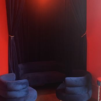 Bar Hollywood - Blue Velvet theme - Bars Near Me - Portland, Oregon Bar Hollywood - Blue Velvet theme - Bars Near Me - Portland, Oregon