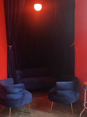 Bar Hollywood by null