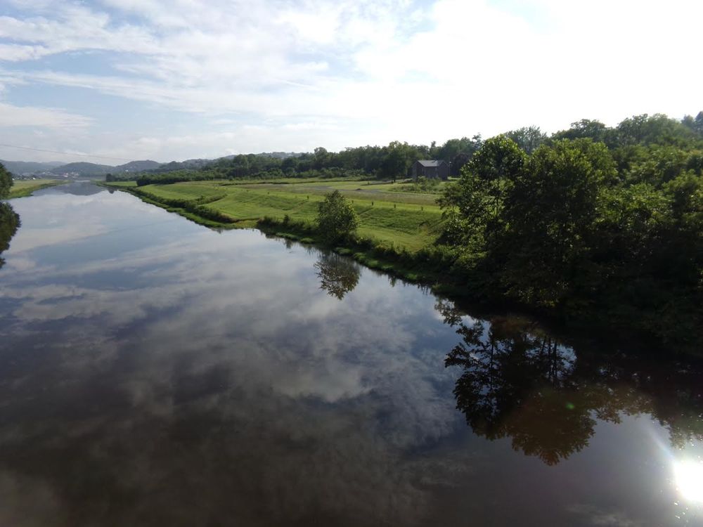 HILLCREST RIVER KAMPGROUND Updated October 2024 22 Photos 10408