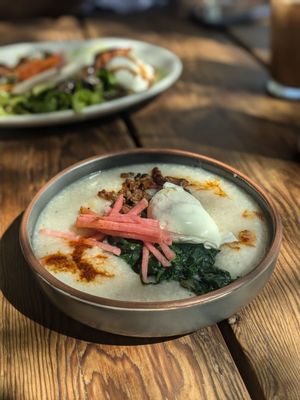 5 Points Market & Restaurant by null