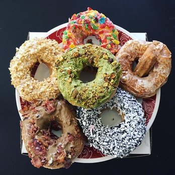 Glaze Doughnuts - Our beautiful half dozen - Donuts Near Me - Las Vegas, Nevada Glaze Doughnuts - Our beautiful half dozen - Donuts Near Me - Las Vegas, Nevada