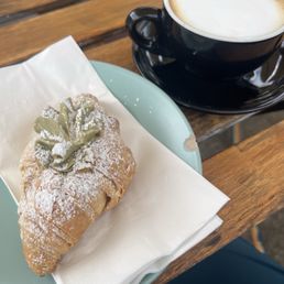 PISTACHIO CROISSANT PISTACHIO CROISSANT