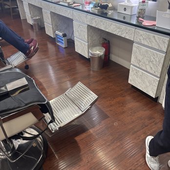Starr Beauty - Cosmetics & Beauty Supply Near Me - Northridge, California Starr Beauty - Cosmetics & Beauty Supply Near Me - Northridge, California