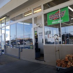 Joe's Chevron - Wow! Stop here! The full service station.