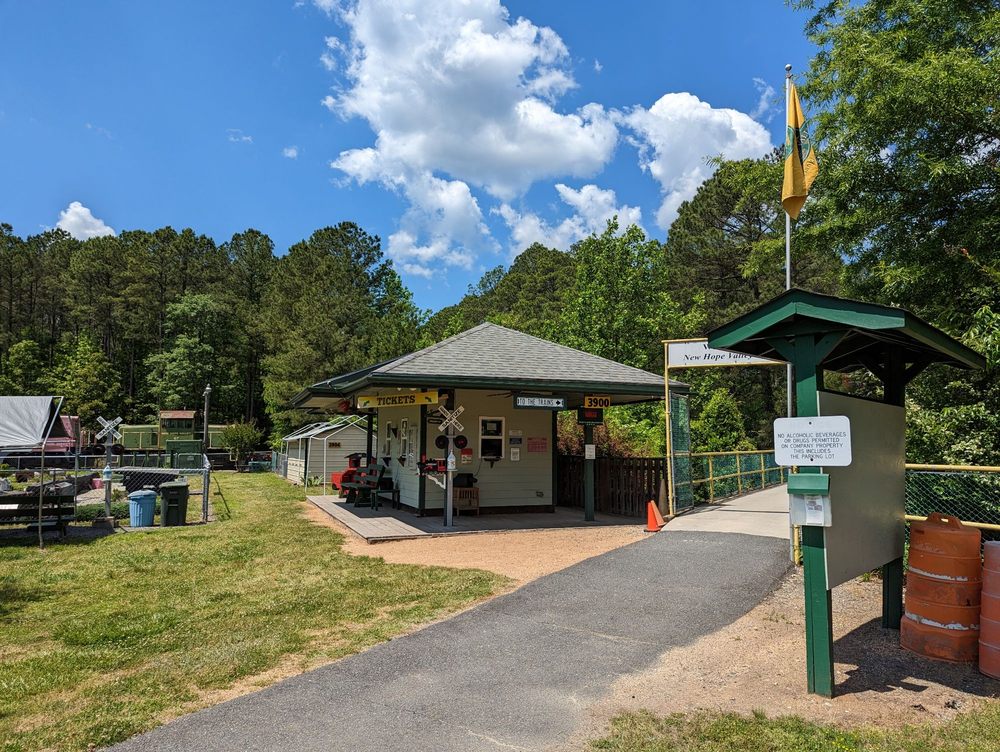 New Hope Valley Railway