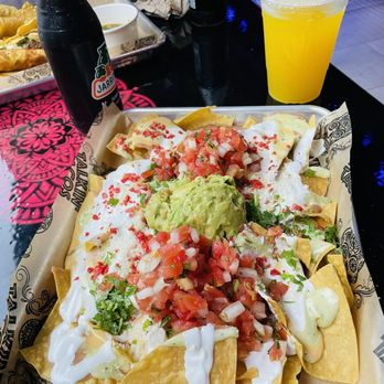 Talkin' Tacos New York - Loaded Nachos - Tacos Near Me - New York, New York