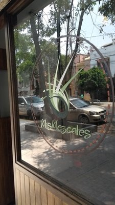 MisMezcales by null