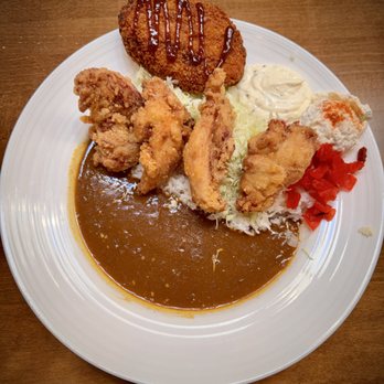 Curry Hyuga - Karaage Curry Rice with potato croquette - Japanese Curry Near Me - Burlingame, California Curry Hyuga - Karaage Curry Rice with potato croquette - Japanese Curry Near Me - Burlingame, California