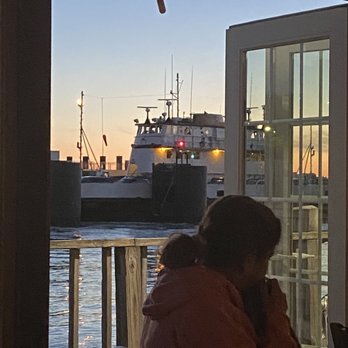 Landfall - The sunset - Seafood Near Me - Woods Hole, Massachusetts