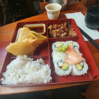 Aki Japanese Restaurant - $10 Bento box at lunch time - Japanese Near Me - Berkeley, California Aki Japanese Restaurant - $10 Bento box at lunch time - Japanese Near Me - Berkeley, California