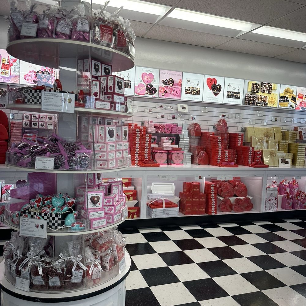 See's Candies - Candy Stores Near Me - Reseda, California See's Candies - Candy Stores Near Me - Reseda, California