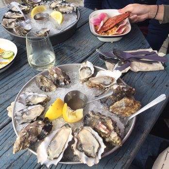 Taylor Shellfish Farms - Seafood Markets Near Me - Bow, Washington Taylor Shellfish Farms - Seafood Markets Near Me - Bow, Washington