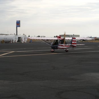 Lodi Airport - Ultralight holding short of runway. - Airports Near Me - Acampo, California Lodi Airport - Ultralight holding short of runway. - Airports Near Me - Acampo, California