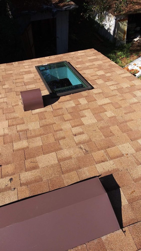 Slide of Roof Commander