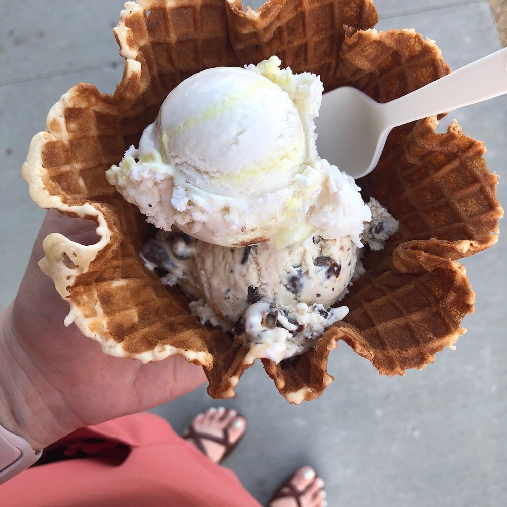 Jeni's Splendid Ice Creams - Ice Cream & Frozen Yogurt Near Me - Norwood, Ohio