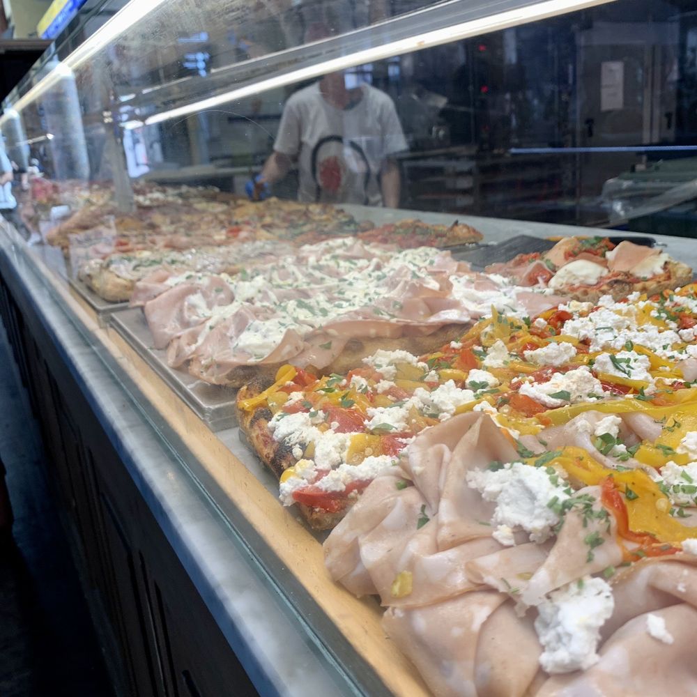 Mercato Centrale - Pizza (not bonci fyi) - Patisserie/Cake Shop Near Me - Rome, RM