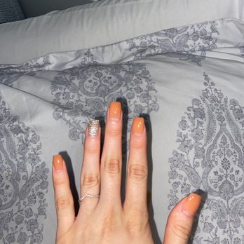 Dip Nail Spa - Nail Salons Near Me - Oakley, California