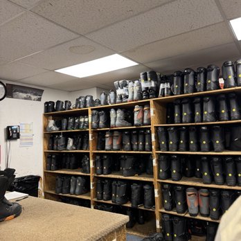 Larson's Ski & Sport - boots - Ski & Snowboard Shops Near Me - Wheat Ridge, Colorado Larson's Ski & Sport - boots - Ski & Snowboard Shops Near Me - Wheat Ridge, Colorado