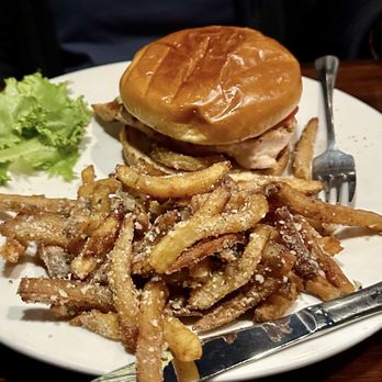 Redmond's Bar & Grill - Grilled chicken sandwich with Parmesan herb fries - American Near Me - Redmond, Washington