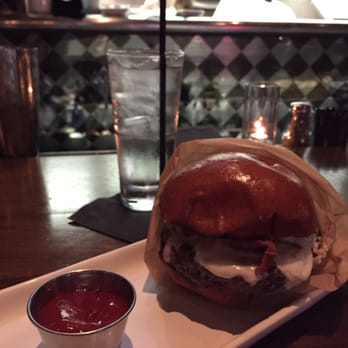 25 Degrees - Number 2 Burger... Yum - Burgers Near Me - Los Angeles, California 25 Degrees - Number 2 Burger... Yum - Burgers Near Me - Los Angeles, California