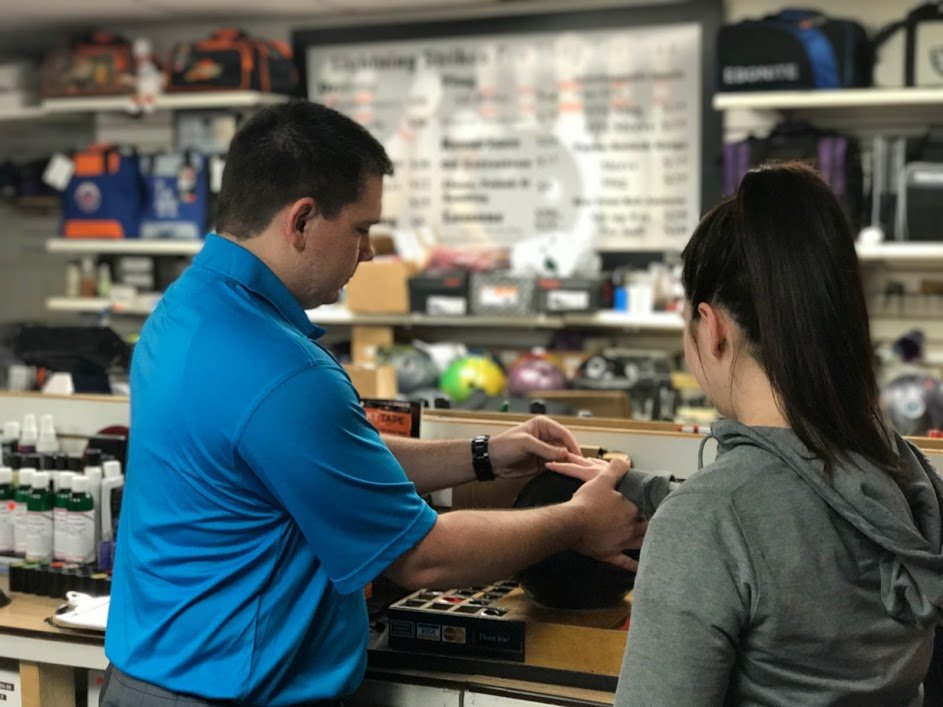 LIGHTNING STRIKES PRO SHOP Updated August 2024 4140 W Vine St