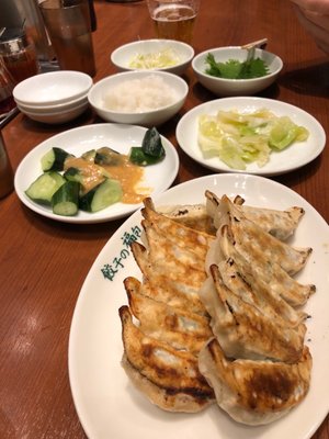 餃子の福包 中目黒店 34 Photos 13 Reviews Dumplings 東山1 3 6 目黒区 東京都 Japan Restaurant Reviews Phone Number 餃子の福包 中目黒店 34 Photos 13 Reviews Dumplings 東山1 3 6 目黒区 東京都 Japan Restaurant Reviews Phone Number