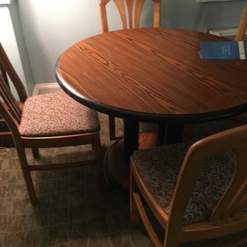 Legacy Vacation Resort Brigantine Beach - Table Chairs! Out dated - Resorts Near Me - Brigantine, New Jersey