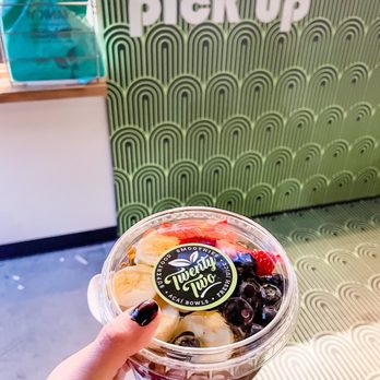 Twenty Two Juice Bar @ The Garage Food Hall - Açaí bowl 12 oz - Juice Bars & Smoothies Near Me - Indianapolis, Indiana Twenty Two Juice Bar @ The Garage Food Hall - Açaí bowl 12 oz - Juice Bars & Smoothies Near Me - Indianapolis, Indiana